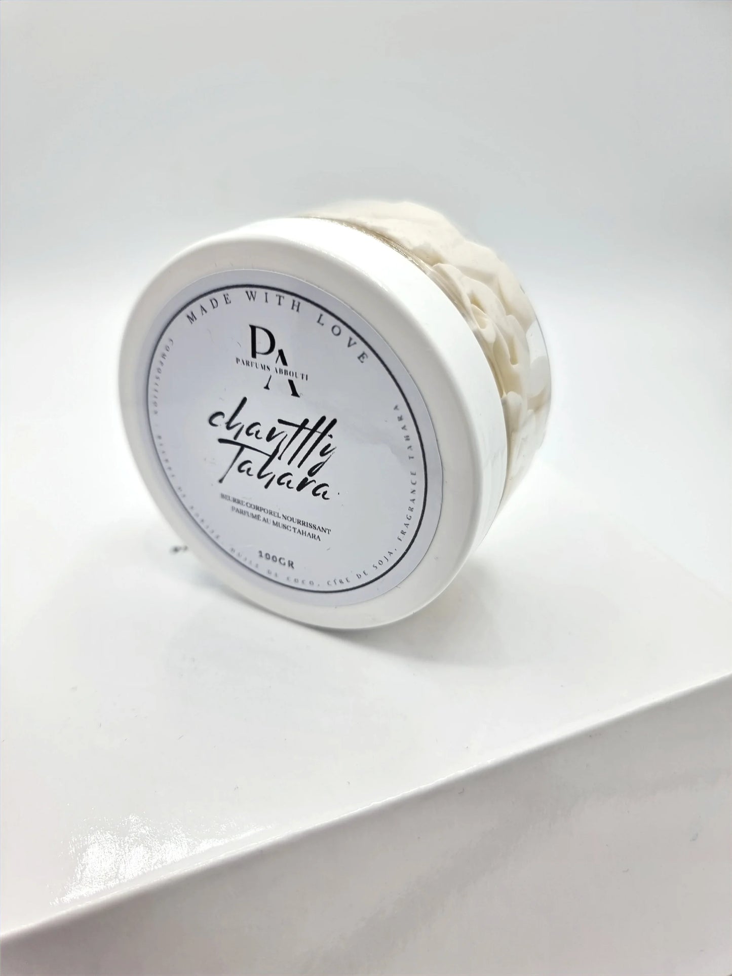 | Chantilly de Tahara |